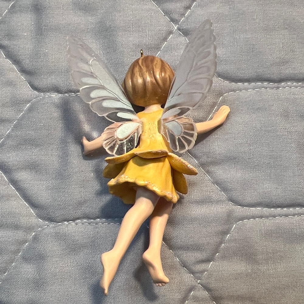Daffodil Fairy 10th in the Fairy Messenger Series 2014 - Picture 5 of 8